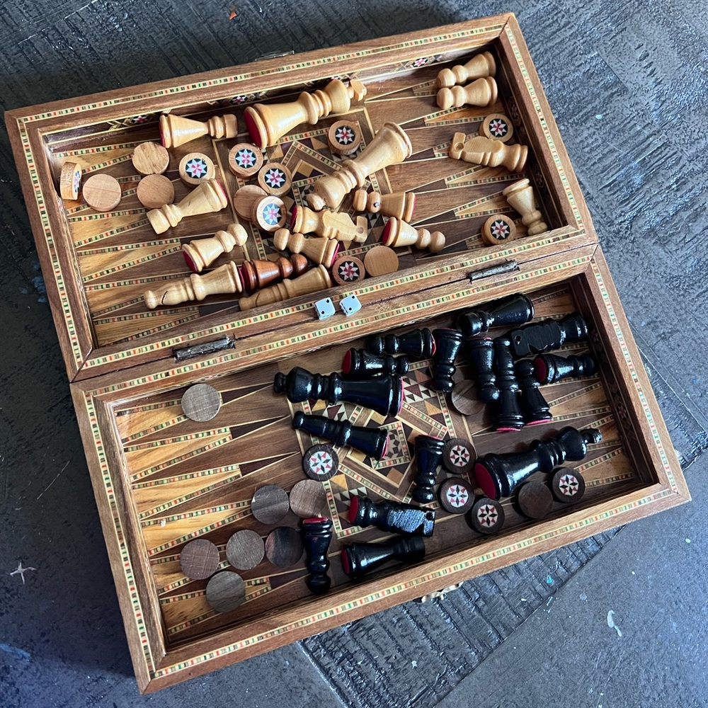 Vintage Chess Checkers and Backgammon Game Set Mosaic Wooden Walnut board - Picture 1 of 6